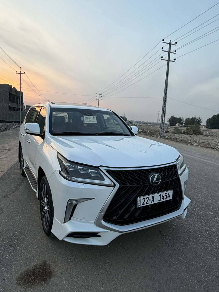 ﷽
بسعر مناااااااسب جدا
‏‎سلام عليكم 
 للبيع 💵
الفخامه والجمال بسياره وحده ❤️ 🌸 🙏🏻
‏LEXSES _ LX _570 _  2016 _ brem⚡️
لكزس 2016  فول مواصفات 1/1 بريم 
رقم اربيل تريد تحويل تريد وكاله آني حاظر 
‏SPORT /Sفول مواصفات محرك5700
ملاحظه( السيارة مكفوله كفاله عامه ♥️ نظيفة بمعني الكلمة
(السبير مانزل )
والعدة غير مستخدمة
  وشرط الفحص 
گير و محرك بشرط كفاله 
________👇🏻المـواصـفـات 👇🏻___________ 
داخل قرميدي ♥️ 👍 
حساسات امامي خلفي 
كامرات 360 امامي وخلفي وجانبيات 4 كامرات 
مري شفط ونظام ترحيب 
تبريد ب الكشنات
باب خلفية كهرباء 
لايتات دبل عدسة + LED
جميع الكشنات كهرباء 🗼
زنون بلادي 🗽
  ♨️   جكات 
فتحة    🧐  ثلاجة 
نظام اقتصادي بانزين ECONOMY 
جلد كامل داخل لون بيجي
بلوتوث وتليفون ونضام الملاحة ☎️
ونظام تثبيت السرعة التكيفي المزود، ونظام صوت Mark Levinson مع 21 سماعة.
ومقاعد قابلة للتدفئة والتهوية
شاشات عدد 3
نظام مانع الانزلاق
نظام نزول المنحدرات 
اشارة في المرايا الجانبية
مخرج منفذ الطاقة ⚡
‏  Bluetooth / USB
بردات أبواب خلفية  
شاحن هاتف Wairlees
ستيرن كهرباء + خزن ستيرن + خزن كشنات
وبعد بيهة هواية مواصفات 
جديدة جدا  واستعمال نظيف جداً 
بالعافية ع تكون من نصيبة يستاهلها

🟩 السعر  المطلوب  _ ( 568 $ )💸💸قفل                            
ماكو هيج سعر بهيج نظافة مستحيل 
لاستفسار الاتصال ع الارقام التالية 📲📲

‏ *********** الاستفسار 👍 

تحياتي لجميع 🌹 🌸 🙏🏻 حلة, بابل
