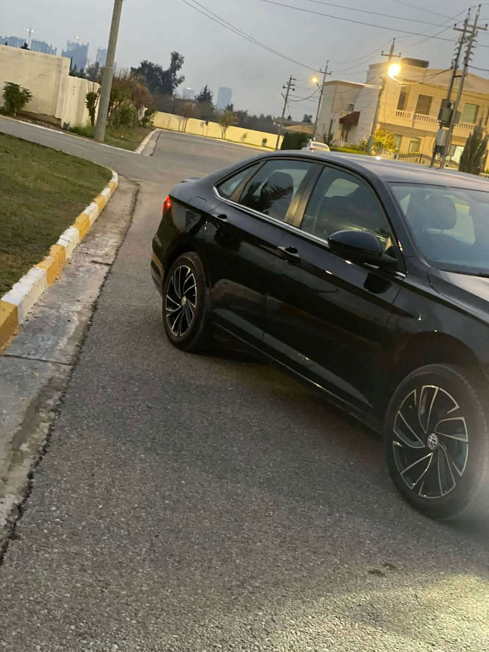 گیتە مودیل2019 سبوخ بؤنيت دوو پەرچەساردە کوتە
بە ناو کردن باشەرت رەقەم  دەهۆک 
*********** أربيل, العراق
