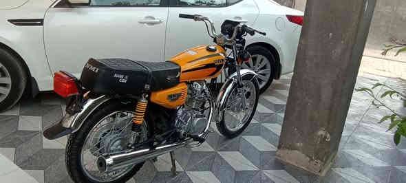 السلام عليكم اعيد النشر بسبب الوعود الكاذبه دراجه نامه  شاصي ارشه اوراق اصولي  تعمير جديد 25  دراجه نضيفه   ما بيهة نواقص بس الاشاير فقط  السعر 850 وبيها مجال عنواني رميثه
الرايدهة يتفضلي خاص او يتصل على هاذة الرقم ***********
