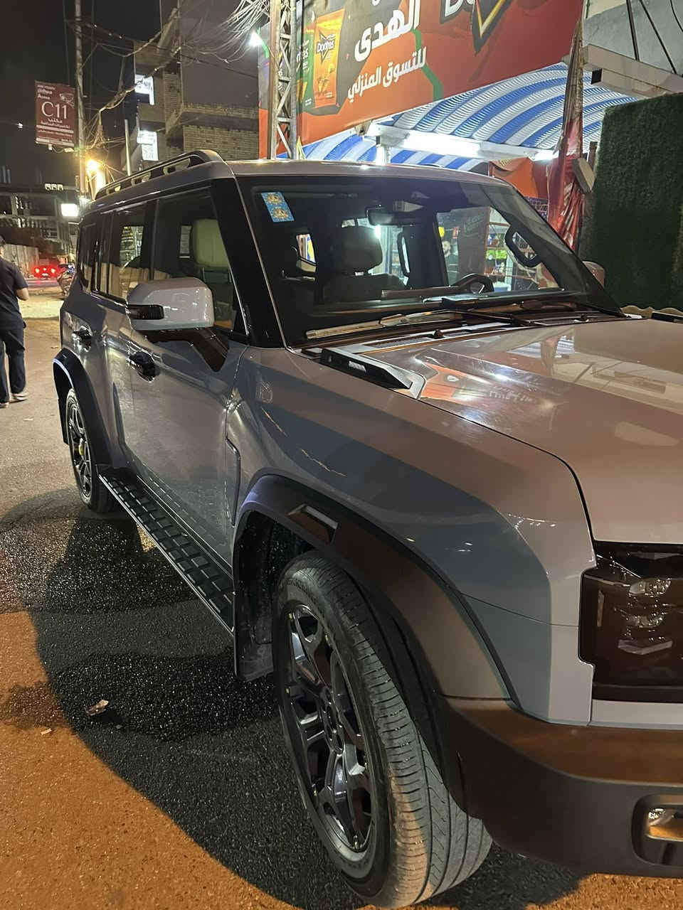 السلام عليكم من رخصت الادمن للبيع جيتور  T2 موديل 25 فول مواصفات ومعرفه المواصفات مكفوله كفاله عامه وبعدهه بضمان الشركه رقم بغداد بأسمي ماشيه 19 الف وقابل للزياده سياره اي نقص مابيهه مكاني بغداد المنصور السعر 37 مليون وبيهه مجال قليل للشراي والشراي يتصل ***********
