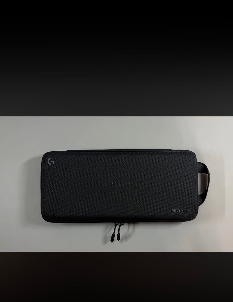 سلام عليكم شباب غراض البيع
شاشة samsung g6 موصفات الشاشة بل صورة 
سعر الشاشة 350 

كيبوردLOGITECH X PRO 
سعر 150

ماوس باد POWERPLAY
سعر 100

 هاتف ***********
