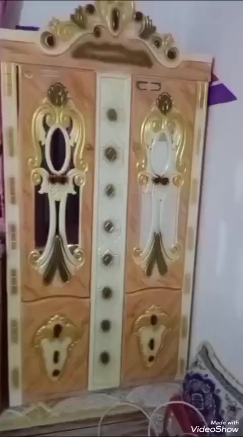 السلام عليكم غرفه ام سته جديده ستعمال قليل مكان ناصريه تصل واتساب ***********
