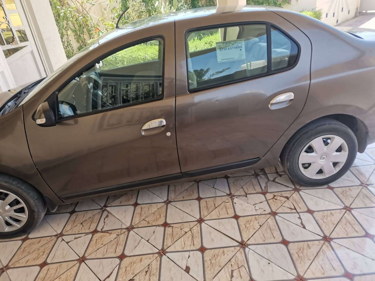 (***********) (***********)
