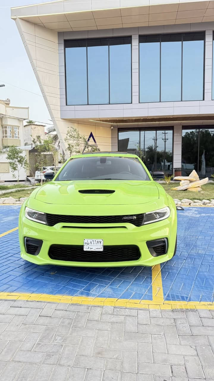 السلام عليكم  ‏مديل اصل  2023

سكات باك وايد بدي موبر النسخة 90من اصل 190قطعة حول العالم  اللون مميز جدا وحدة بلبصرة  

محرك 6400 ماشية 3 ميل بعدهي زيرة  السيارة فول مواصفات كشنات جلد وكنتارة كهربائية تدفئه وتبريد  فتحة سقف ستيرن تدفئه شفتات ستيرن ستيرن كهربائية خزن ممري نقطة عمياء رادار امامي سماعات هارمن 

دخول السيارة  صبغ بلباب شبر وبلبنيد شبرين اثر طخات 

السعر / 368$

العنوان /البصره الجنينة شارع جامع 

الرقم /***********
