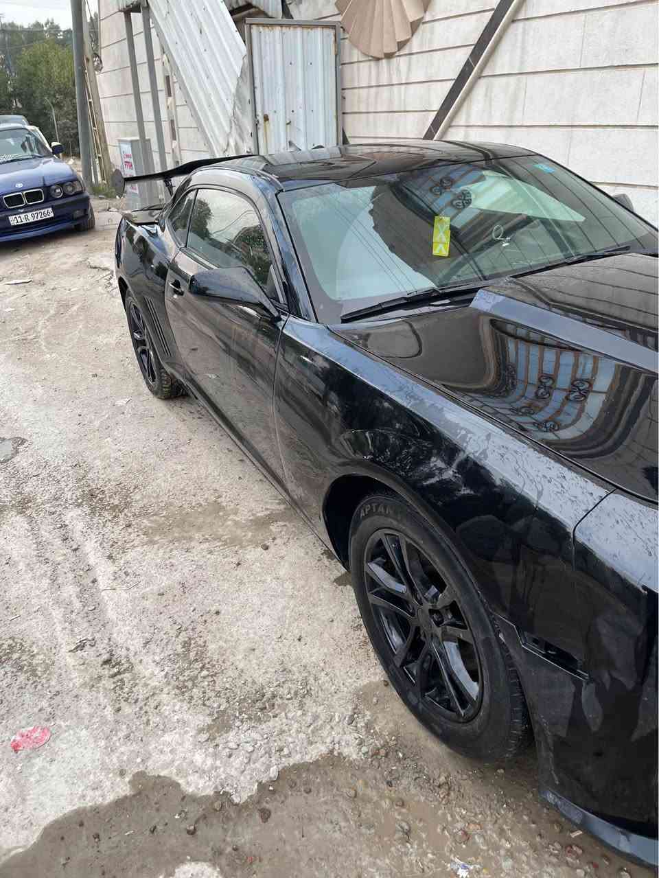 سلام عليكم
للبيع و الامراوس للبيع و الامراوس
كمارو موديل ٢٠١٣
ماشيه ١٦٠ كيلو
محركه 3600 Rs 
حادثه تخريب
مكفولة لغد شاصي 
بجم كبس
مصبوغة حزام جديد صبغه حلو
محرك كير كفالة خير من الله 
رقم بغداد باسمي
بيه نواقص بسيطة ينزل من سعره 
سعره 97 ورقة مجال بسيط كلش
مكاني بغداد الدورة
رقمي
*********** بغداد, العراق
