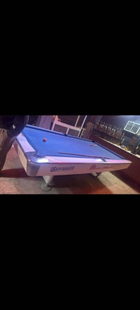 ميز بليارد سعره ٥ونص دولار قفل مكاني قاسم اتصل ٠٧٨٠٩٦٢٠٨١٨