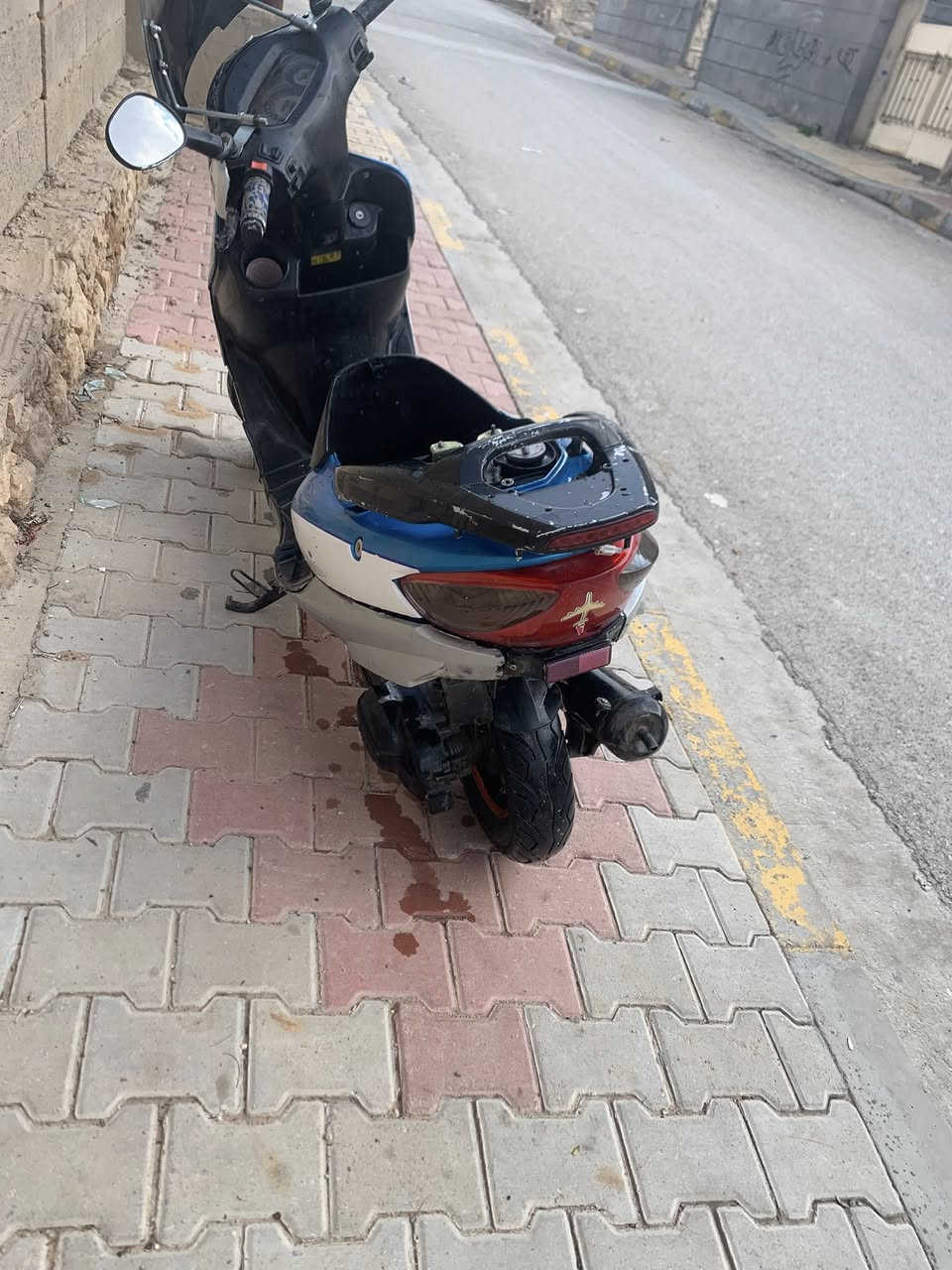 موطور البيع موصفات محرك مثل موضح بل صور موطور جديد كليش مانقصه شغل وامشي عل فحص مو شراي خلي يعبر منشور سعره450قفل


**إذا كنت صاحب هذا الإعلان وتريد حذفه لأي سبب، رجاءا أرسل رسالة إلى الدعم الفني**