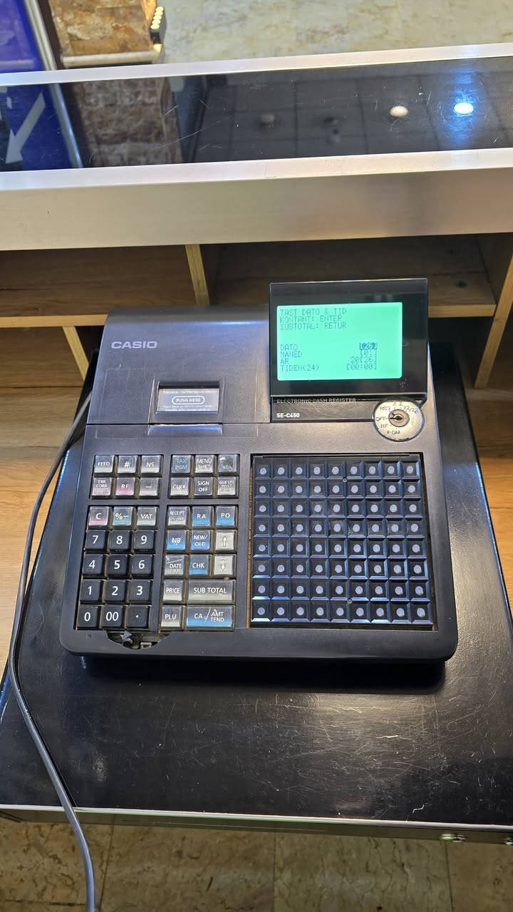 السلام عليكم
كاشير للبيع شرط الفحص واستخدام كلش بسيط
***********
