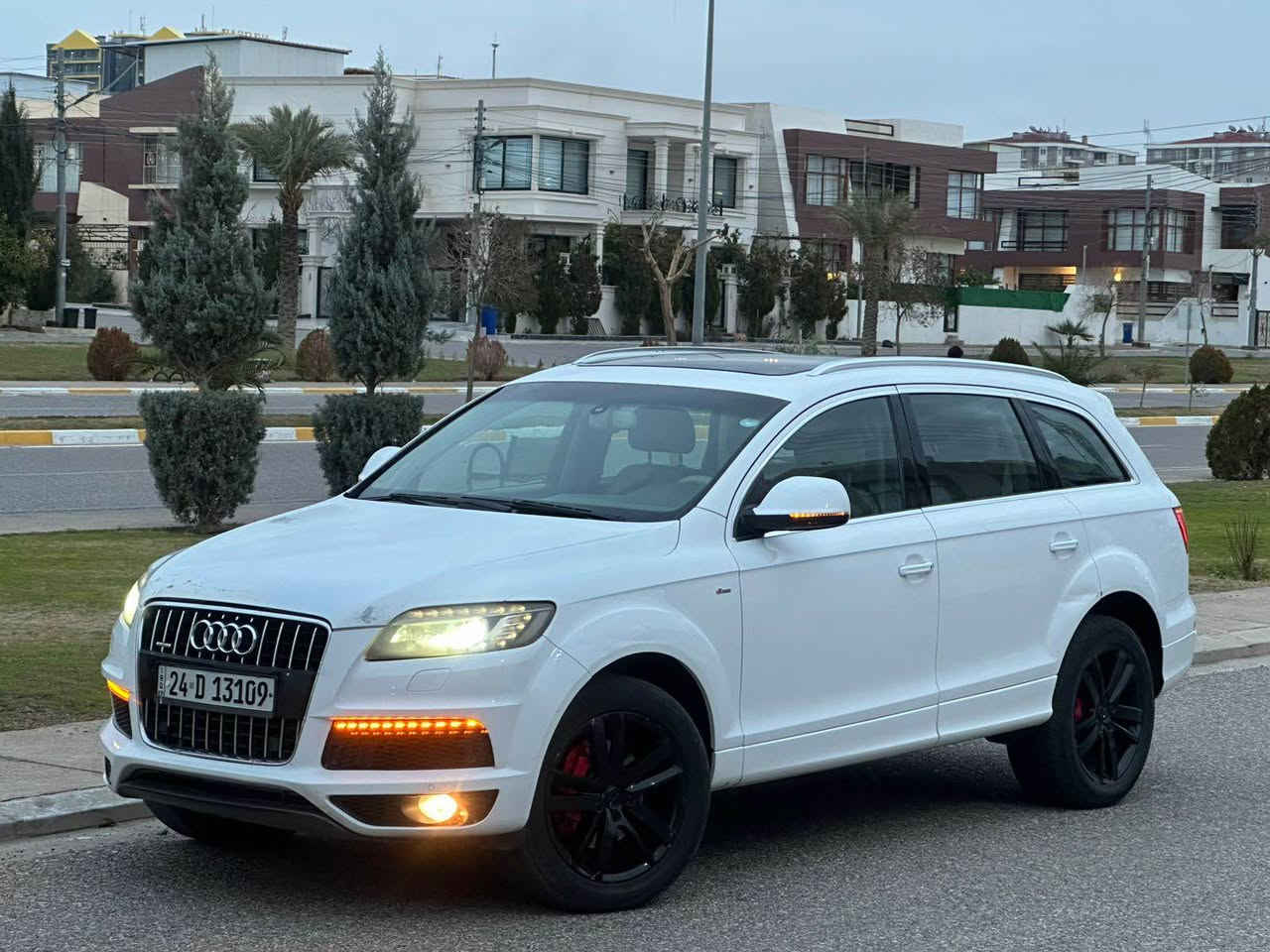 للبيع او مراوس برقم شمالي فقط

اودي Q7 S-line Quattro 2012 فول مواصفات ١/١

خليجي وكالة شركة سردار ضمان دولي بصمتين
-----------------------------------------
مكان🌆: اربیل   

سعر💵: 128 ورقة بي مجال قليل

هاتف☎️ /// *********** يوجد واتس اب
-----------------------------------------
محرك سته سلندر V6 3.0Lسوبر چارچ بنزين

گير و محرك بشرط ما مفتوح 
-----------------------------------------
سيارة حيل حلوة للامانه جديدة ماشالله

سيارة مكفولة بدون صبغ فقط بيها كم مكان بارد صغار
يوجد سونار للسيارة

----------------------------------------
مواصفات
{ 5 بصمة - دبل پانوراما - رادار - داخل بيجي - صندوق كهرباء - ٣ پردة - ماوس - ٧ راكب - كشنات تدفئة و تبريد - كشنات جلد - كشن و ستيرن كهربا و خزن - سيدي بوكس - تبريد مركزي - كامرة خلفية - حساس خلفي و امامي - لايت ليد - ڤوليوم - تحديد سرعة - وبعد هواي كلش مواصفات متخلص )
------------------------------------------

سنوية ورقم جديد تحويل غرامة بشرط

سيارة شرط بدون نواقص گير و محرك و حدادية وكهربائيات كله بشرط أربيل, العراق
