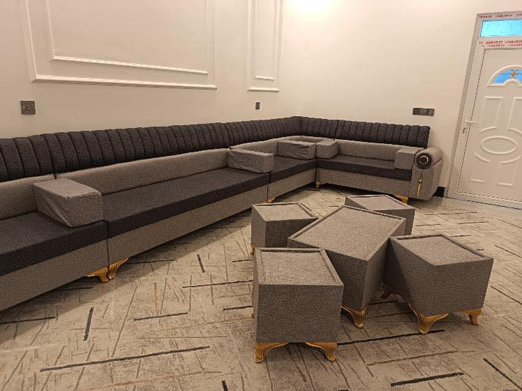 🔨 تجديد ديوان قنفات 🔨

✔ تجديد القماش
✔ تجديد الإسفنج
✔ تغيير الفصال

💰 سعر التجديد: 50 ألف دينار للمتر
🚪 نأخذ الديوان من الباب ونرجّعه للباب
📍 وين ما كنت داخل الموصل 

🛡 ضمان الإسفنج 5 سنوات
🧽 نوعية الإسفنج: هاي إكسترا

🆕 الديوان الجديد
💰 الأسعار تبدأ من 60 ألف دينار للمتر

📍 العنوان:
الموصل – سومر  حي الصحة
بعد سايدين الحاصود
مقابل دوميز

📞 رقم الهاتف / واتساب:
***********
✅ واتساب متوفر
