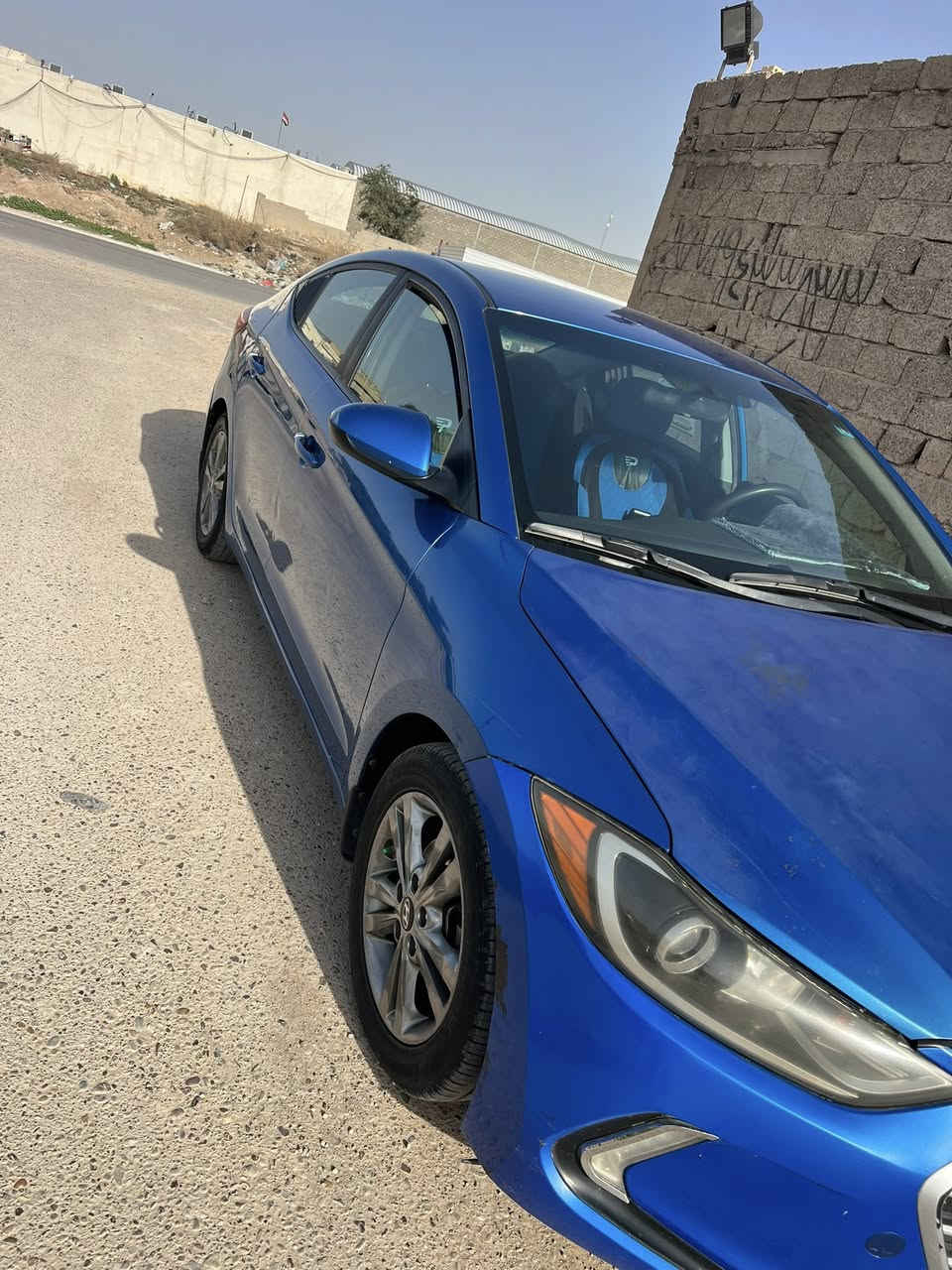 سلام عليكم النترا 2018 وارد مريكي ضربته بنيد ودعاميه وبل عراق جاملغ الخلفي شويه سياره حلوه مكينه كير خير من الله مكينه 2000 دوش مامتعبوبه عارضه 117 ورقه وبيه مجال ***********
