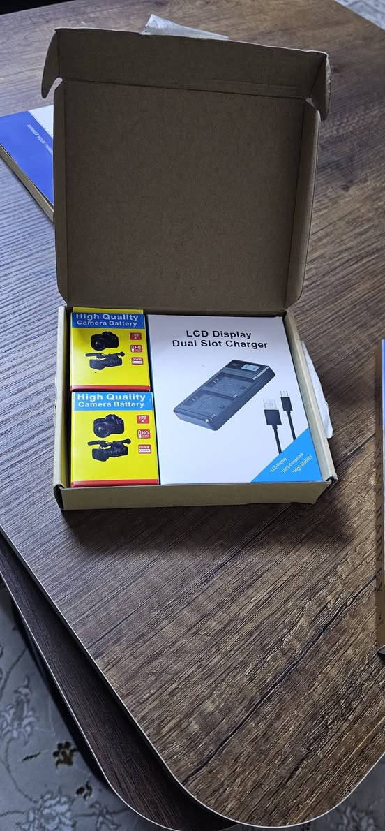 ذني بطاريات للبيع ويا الشحن مالتهن


**إذا كنت صاحب هذا الإعلان وتريد حذفه لأي سبب، رجاءا أرسل رسالة إلى الدعم الفني**