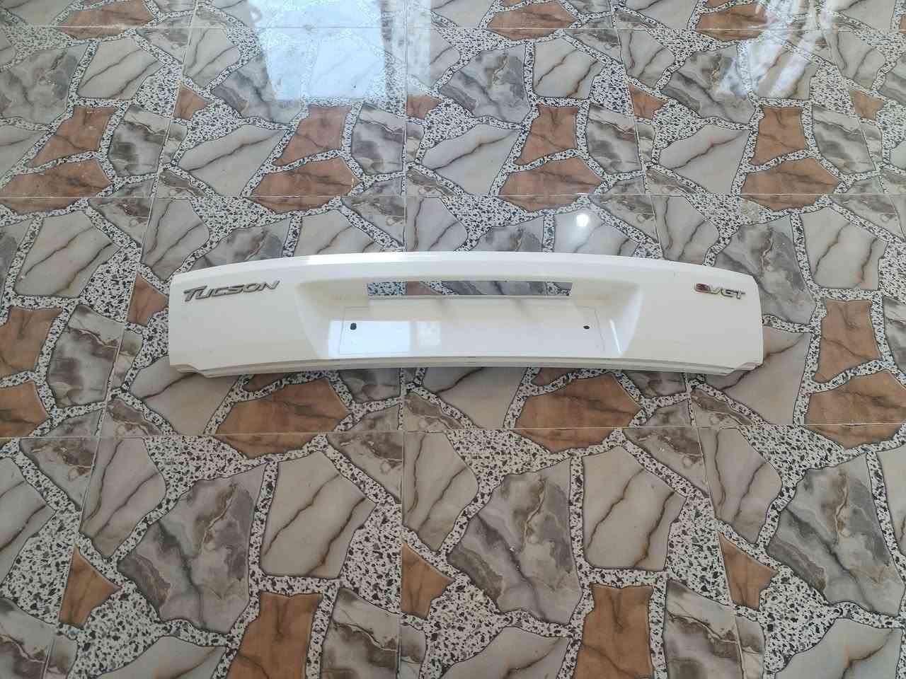 سلام عليكم
قبق جنطه توسان 2017 للبيع ***********
