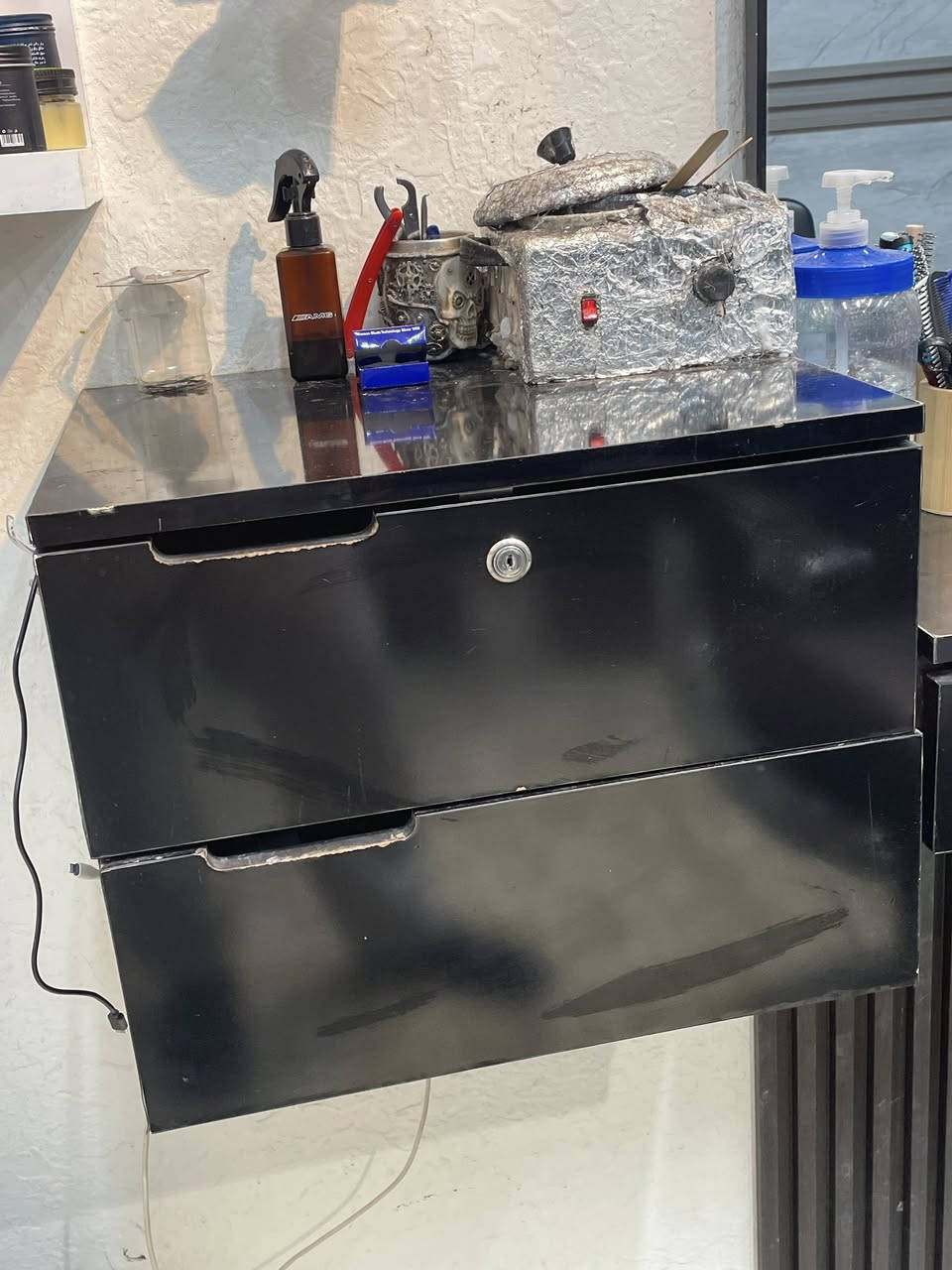 مجرات حلاقه
خشب mdf

 القطعتين ب80 الف 

بدون مرايا 

بغداد حي الجامعه


**إذا كنت صاحب هذا الإعلان وتريد حذفه لأي سبب، رجاءا أرسل رسالة إلى الدعم الفني**
