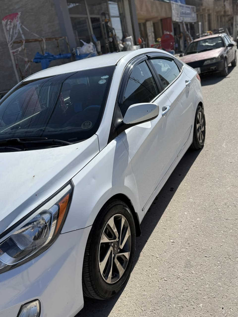 سلام عليكم 
اكسنت 2017 امريكي 
مكانه تكريت رقم اربيل السياره جاهزه 
السعر 115$ وبيه مجال 
***********
