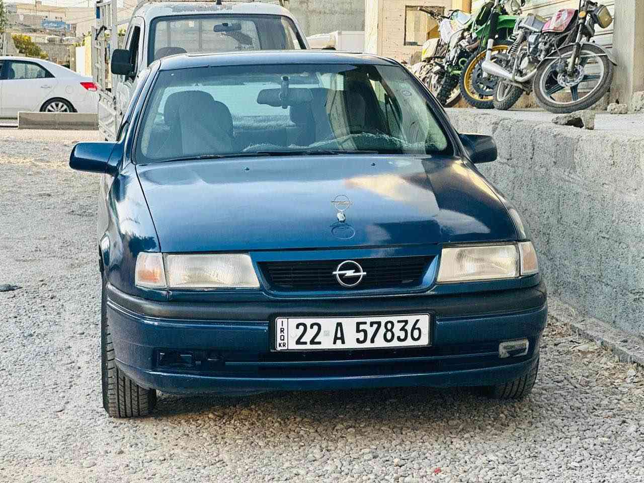 ئۆپڵ ڤیكترا مۆدیل ١٩٩١ گێڕ عادی سبوغ عامە بۆ جوانی سەنەوی  بەسەر چووە سەیارەكە جوانە*********** ئاسیا ***********لە تەق تەقە  یەك چاملغی دواوە گۆڕاوە أربيل, العراق
