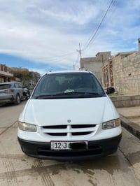 دودج كرفان • موديل ٩٦ • نضيفه ٩٠٪