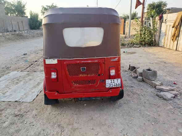 سلام عليكم تكتك 21مكينه لاتبخير ولاتنقيص خير من الله بيهة ضربه بل الغد معمره المكان بغداد الكماليه شارع المصرف السعر 7ونص وبيها مجال ***********
