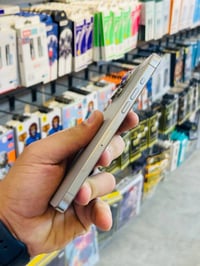 ✅  متوفر بيع بلنقد ولاقساط ✅ ايفون 15 برو ماكس ذاكره 256 بطاريه 96 نضا...