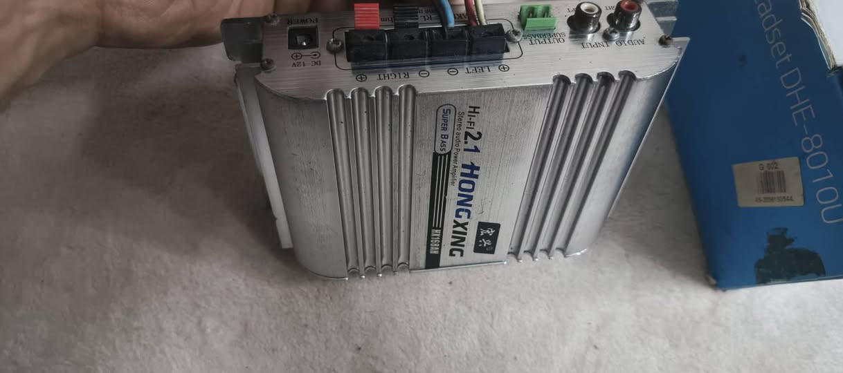 مسجل ياباني تشد عليه اكثر من ١٠ سماعات قيم واخذ اصلي


**إذا كنت صاحب هذا الإعلان وتريد حذفه لأي سبب، رجاءا أرسل رسالة إلى الدعم الفني**