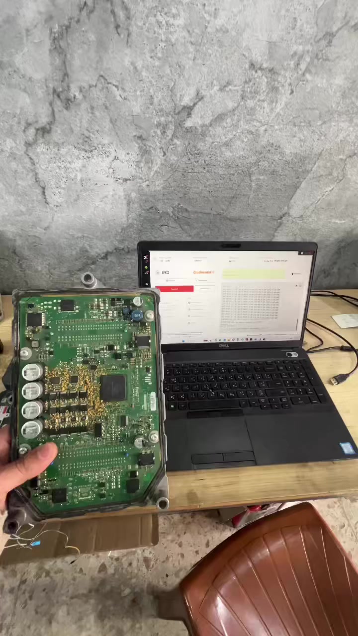 Jeep Renegade 2020
درجة الحرارة البلادية 108

برمجة مراوح 
السرعة الاولى 93
السرعة الثانية 97

بغداد الجديدة 
***********
