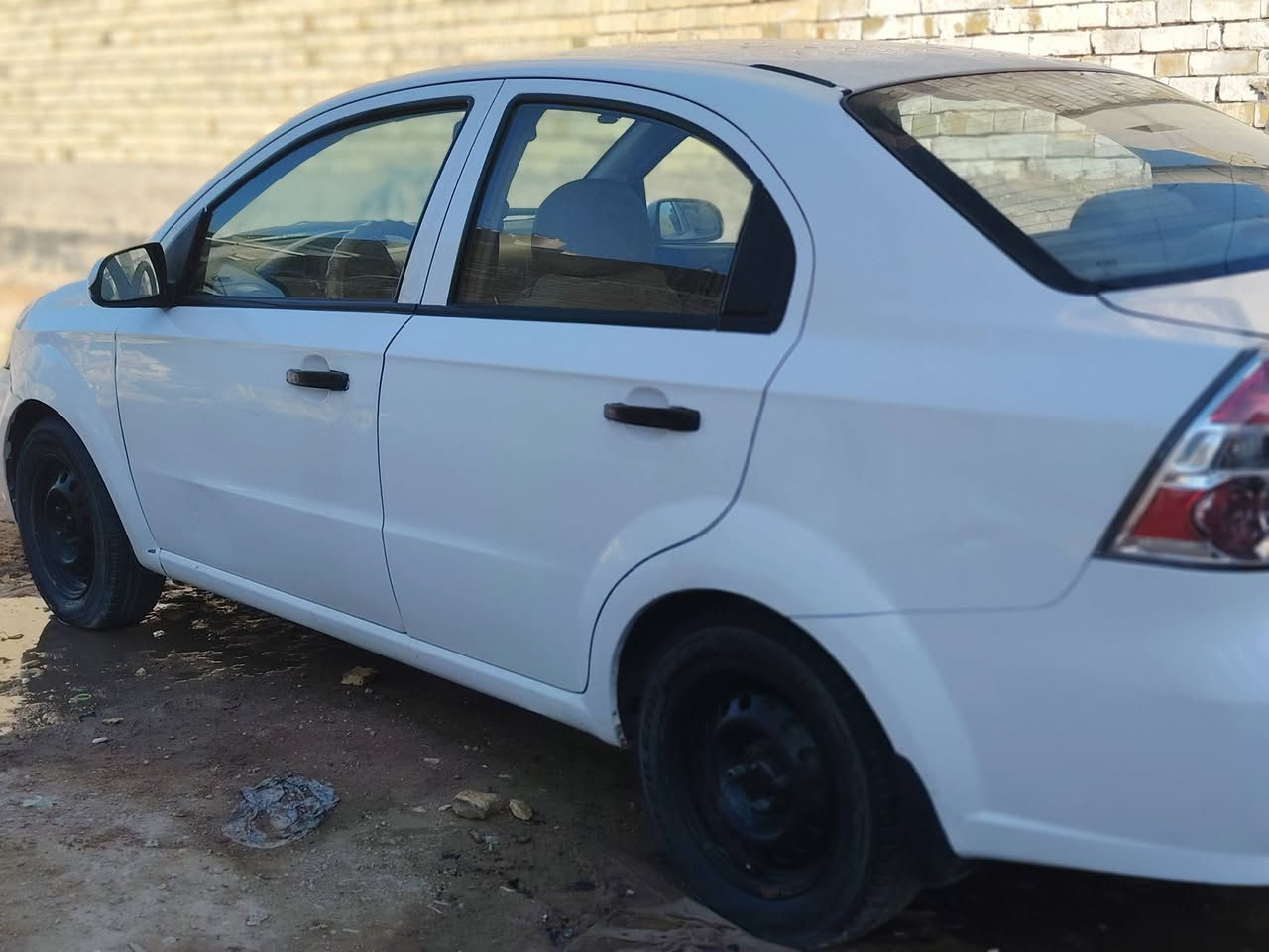 افيو موديل 11 خليجي رقم انكليزي سنويه لل 2030 مكينة وكير ع الشرط مكينه مفتوح تدفئة تبريد فول الباب الورة السايق مفتوح مكفوله من المعجون والضربه بيهة صبغات داير ما داير ابيعك حزام  السعر 63وبيهة مجال للتواصل *********** مكان السياره نحف حي النداء غير متواجد ع الفيس
