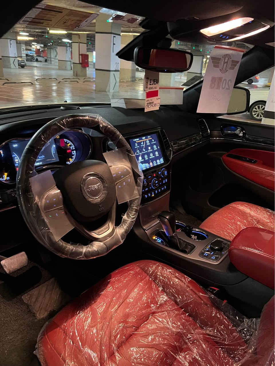 ‎‏grand cherokee 80th  2021   V6  
‎سعر 312$ 💣  جوه سوك 
‎‏‎اللَّهُمَّ صَلِّ عَلَى مُحَمَّدٍ وَعَلَى آلِ مُحَمَّدٍ
‎🔹گراند جیروکی   2021  شريكة هارلم 
عید میلاد ٨٠ سنة شریکە جیپ
‎🔹محرک 6 سلندر
‎🔹 ماشي 45 ألف اخت زیرو
‎🔹 بسمطين+فرشات بيلادي مجوود 

‎🔹 مكفولة كفالة عامة من الدعامية إلى الدعامية 
‎‏‎  ,  ،بدون رصعات،بدون بارد ،بدون حتى شخط
‎‏‎دعاميات هم بدون صبغ ،رمل مابي ،بقية كلها بشرط

‎🔹فول فول مواصفات
شاشة كبير لمس كاميرا حاسة
رادار دعامی 
ئوتو پارک 
داخل احمر
ئوتو ستارت/ستوپ 
کامل رادار
‎بانوراما 
‎كشن جلد كشن كاراباي  تبريد مركزية
‎بصمة تشغيل عن بعد باب جاك ليد زينون 
‎تحكمات ستيرن دبل فوليوم فورويل هوك
‎سيارة بها 2 بصمة من شركة جديد جدأ 
‎سيـارة عل نظافتها احسبها صفر زيرو

‎‏‎تخم تاير الاصلي 🔹

‎‏‎محرك كير بشرط مامفتوح 🔹
‎‏‎سيارة حيل نظيفة كلشي عل بلاد لوك
‎‏‎سنوية زنكة كلشي جديد مدفوع
‎‏‎باسمي السنوية بشرط تحويل و خرامة 
‎‏‎سيارة مابيـها دينار مصرف كامل من كل نواحي

‎نفسي يوم /تحويل و وكالة حاظر 
‎مکان /داخل سليماني

‎🔸سعر 312$ ورقە مجال بصيط

كل سوق مابي سعر ابدن

رقم تلیفون ***********📱📞 السليمانية, العراق
