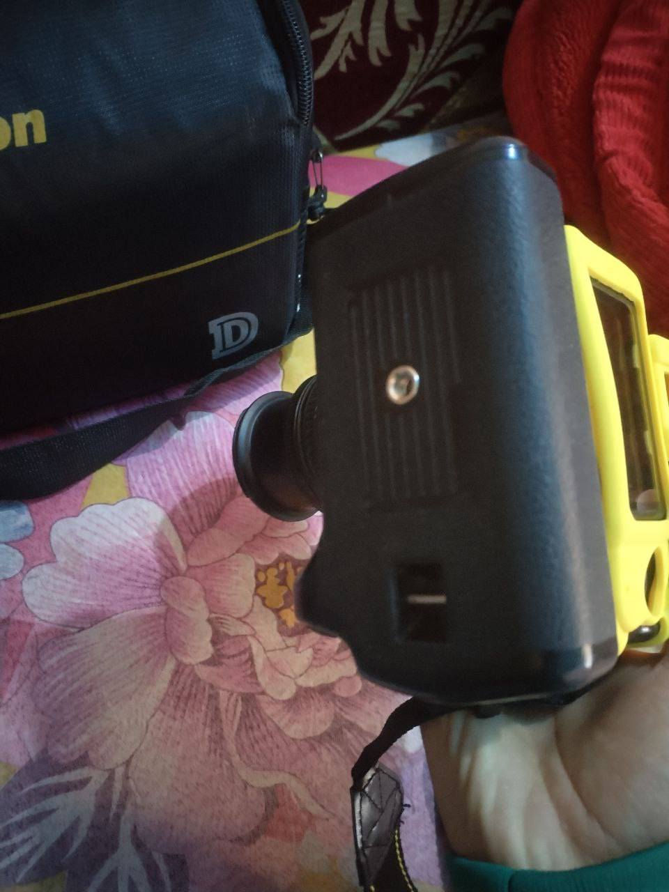 نيكون D3000
ملحقات عدسة 18_55
زوم 70_300سيگما 
رام 64GB
جنطه مقسمه 
حزام 
ستاند 
جيلاتين
السعر 315 الف وبيها مجال


**إذا كنت صاحب هذا الإعلان وتريد حذفه لأي سبب، رجاءا أرسل رسالة إلى الدعم الفني**