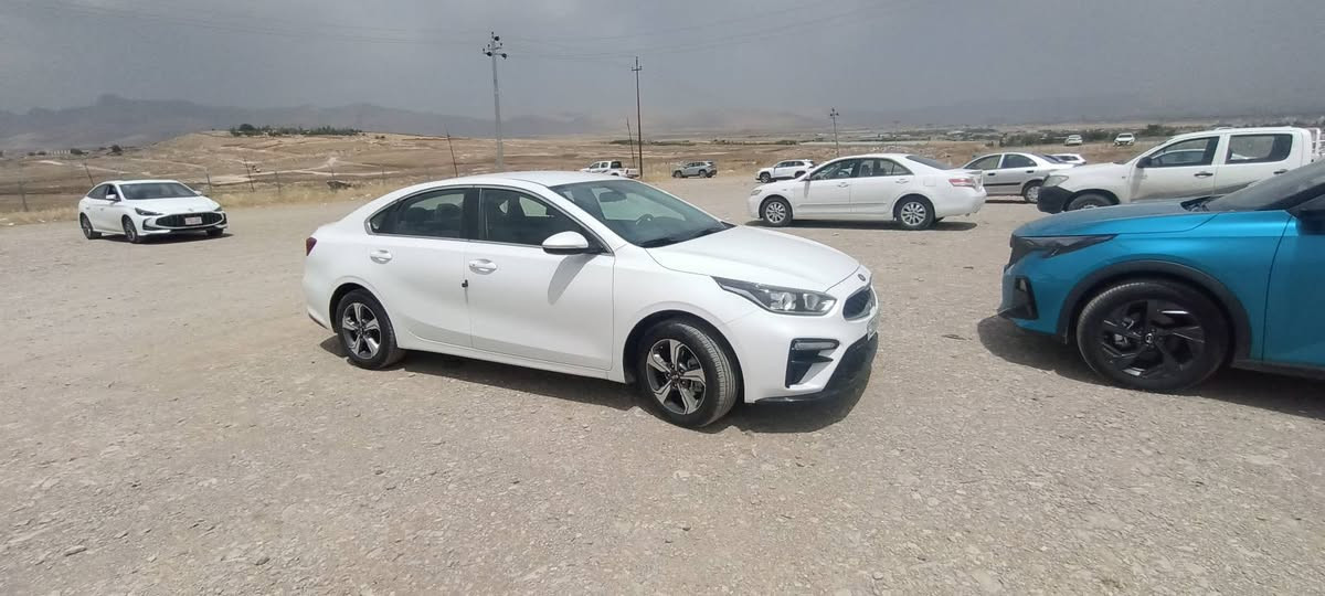 سيراتو فول مواصفات عده الفتحه مكفول فقط شبر بارد يم قبغ البانزين رقم سليمانيه تريد وكاله تريد تحويل شارع فلسطين السعر 155قفل***********موديل 2019سياره جديده
