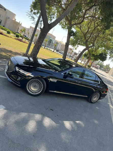 جينسس g90 التميت فول اوبشن ميحتاج اعدد مواصفات لان اعلى شي بالجينسس .. داخل مميز لونين السياره بدون ايرباك حادث فقط دعاميه امامي .. السياره موديل 2020 وماشيه 127 الف كيلو متر
السعر المطلوب 41 الف دولار وبيها مجال بسيط 
السياره استخدامها بدبي مو بالعراق وبالعافيه عل ياخذها لان السيرفس كله بالوكاله وبيها ستيكرات الوكاله مال صيانه
مكان السياره بغداد
رقم بغداد وبأسمي
***********
