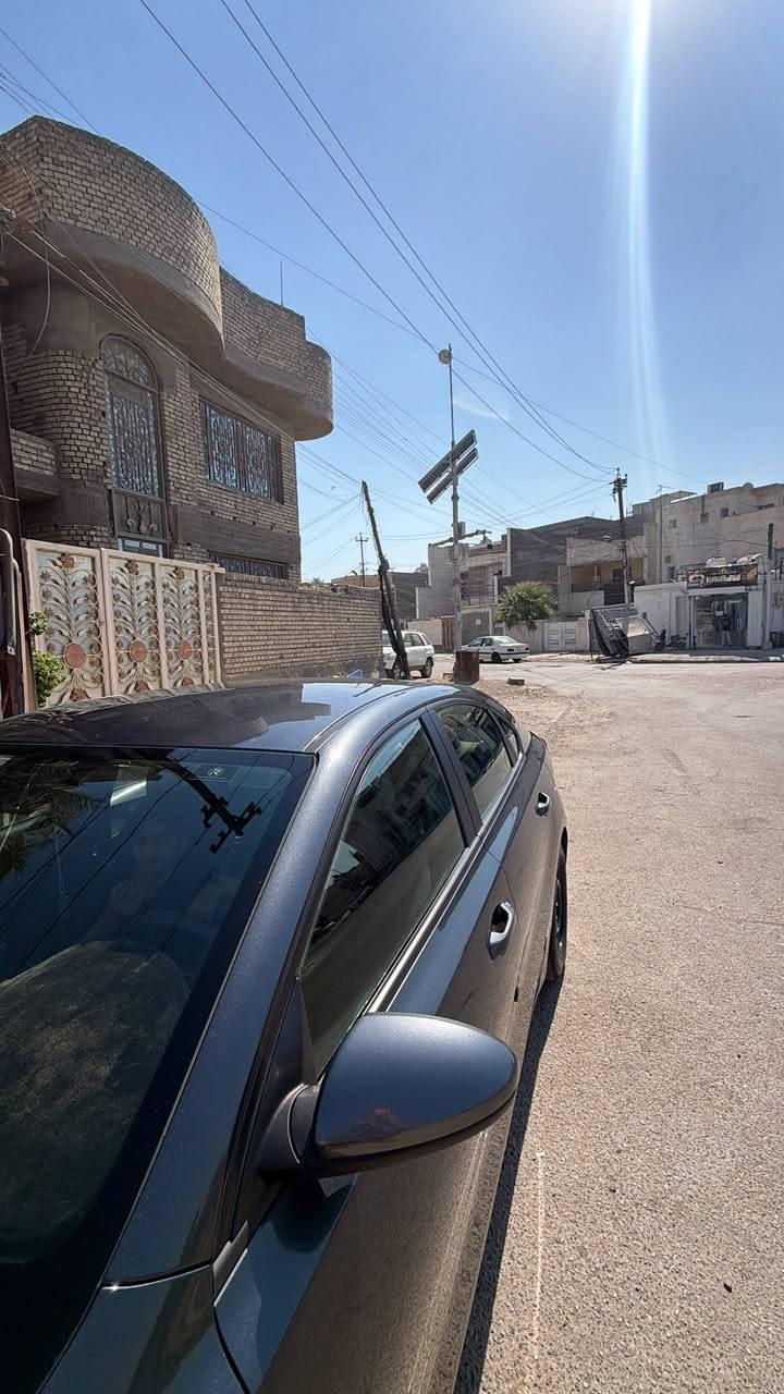 سلام عليكم فورتي 2023 امريكي للبيع
السيارة نص فول تحكمات وشاشة جبيرة ورادار أمامي

السيارة لا بيهة تبديل ولا صبغ ع سونار  فقط بارد بسيط صور الحادث موجودة 

السيارة مغلفة الارضية مالتهة داخلية ومناقصهة شي

ماشية 67 الف 

العنوان/ بغداد الجديدة / ***********
