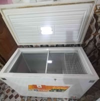 مجمدة • بحاجة غاز • مستعملة سنة