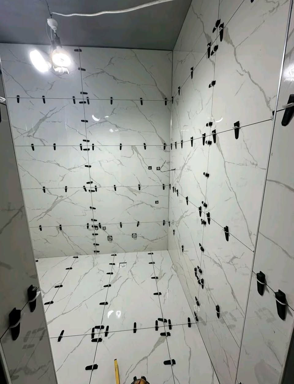 كادر سيراميك متفرغ جوده عاليه +نظافه فالعمل + تكدر تجيب مهندس يفحص الشغل ماعليك بس تتصل *********** +بي واتساب نشتغل علم حويجه وقرها وكركوك
