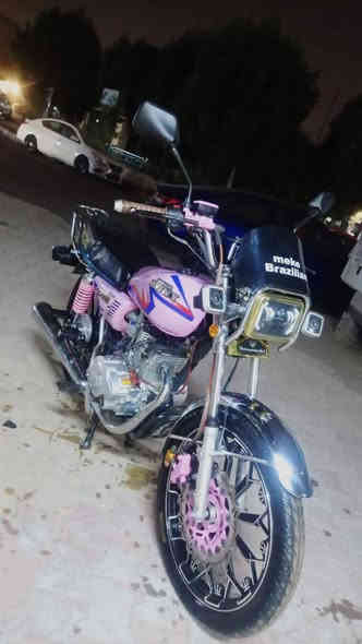 سلام عليكم هونزدا إيراني للبيع زيرو ماشية ٥الاف أوراقها كاملة مكمركة   مكفولة كفالة عامة تشتغيل عن بعد وبصمات 2 شاشة وتربط بلتوث مكينة 200 كهربائيات شغالة مكاني بغداد بلحرية سعرها 900 بيهة مجال    ***********
