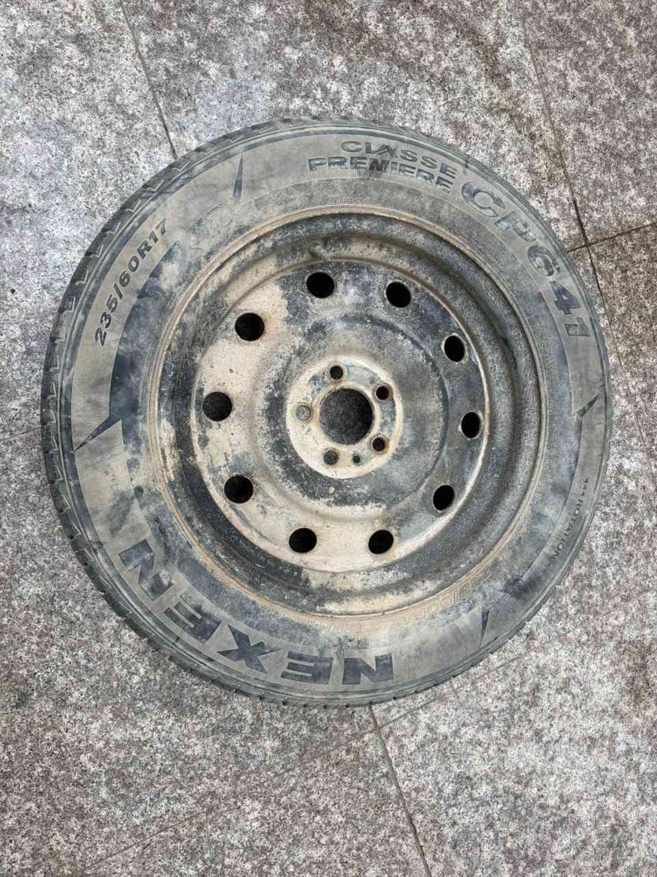 دبل GMC تيران امامي جديد 
درع مكينه ماليبو جديد 
فلينه وجك كامل 
سبير نضيف 
للبيع اي ستفسار 
ه‍ ‏‪***********‬‏
