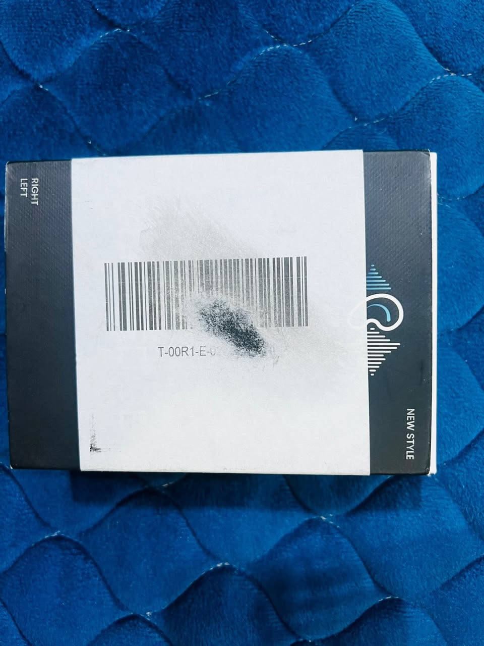 جهاز سمعي (سماعة طبية) مصمم لمساعدة الأشخاص الذين يعانون من ضعف السمع على سماع الأصوات بشكل أوضح.
واتساب ***********
