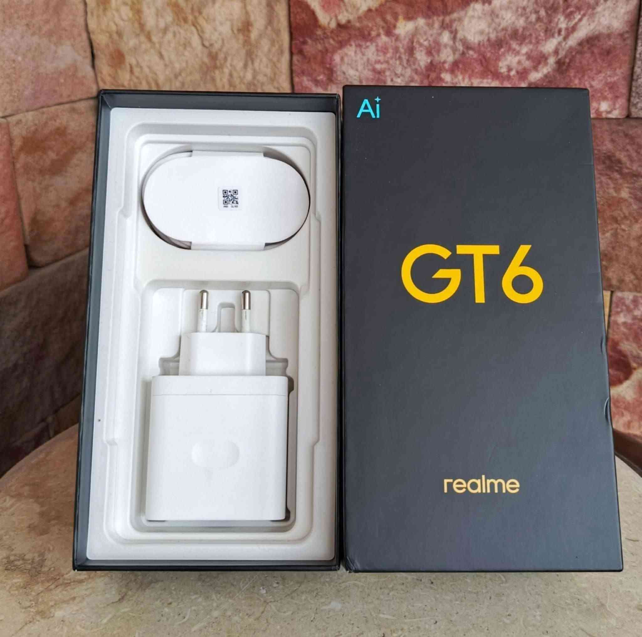 ريلمي Realme GT6 5G فلاكشب كيلر 
مستخدم نظافه فوول كامل الملحقات 
بوبجي 120 فريم وجميع الالعاب بااعلى دقة
الذاكرة الداخلية : 256 الــرام : 12+12
المعالج : Snapdragon 8s Gen 3
البطارية 5500 ملي أمبير الشحن السريع 120 واط
السعر وباقي التفاصيل خاص متوفر توصيل بااعتماد


**إذا كنت صاحب هذا الإعلان وتريد حذفه لأي سبب، رجاءا أرسل رسالة إلى الدعم الفني**