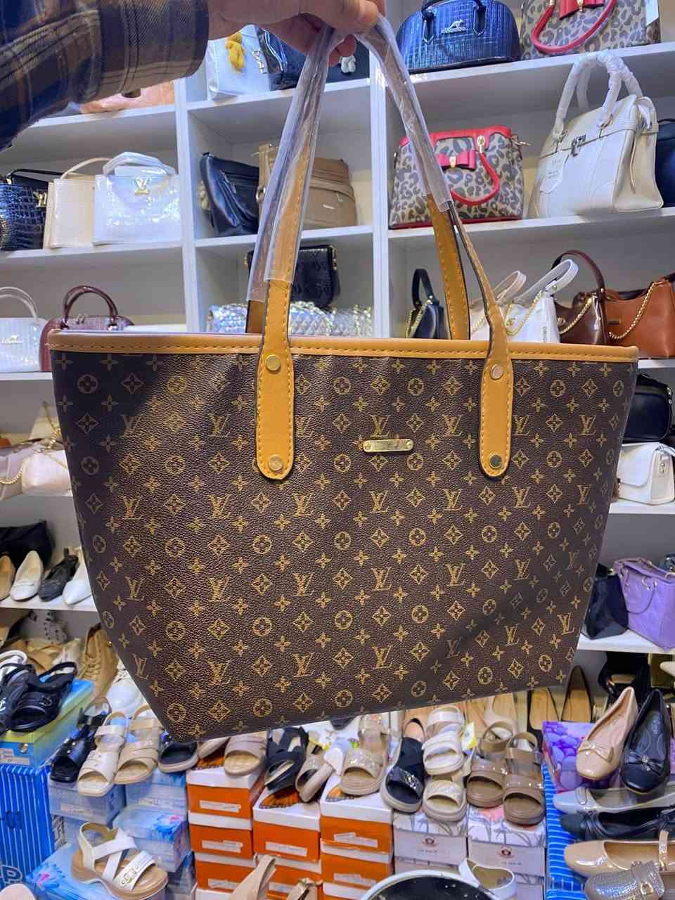 مكاني سماره توصيل داخل سماره 2000محافضات 5ورزق عله الله


**إذا كنت صاحب هذا الإعلان وتريد حذفه لأي سبب، رجاءا أرسل رسالة إلى الدعم الفني**