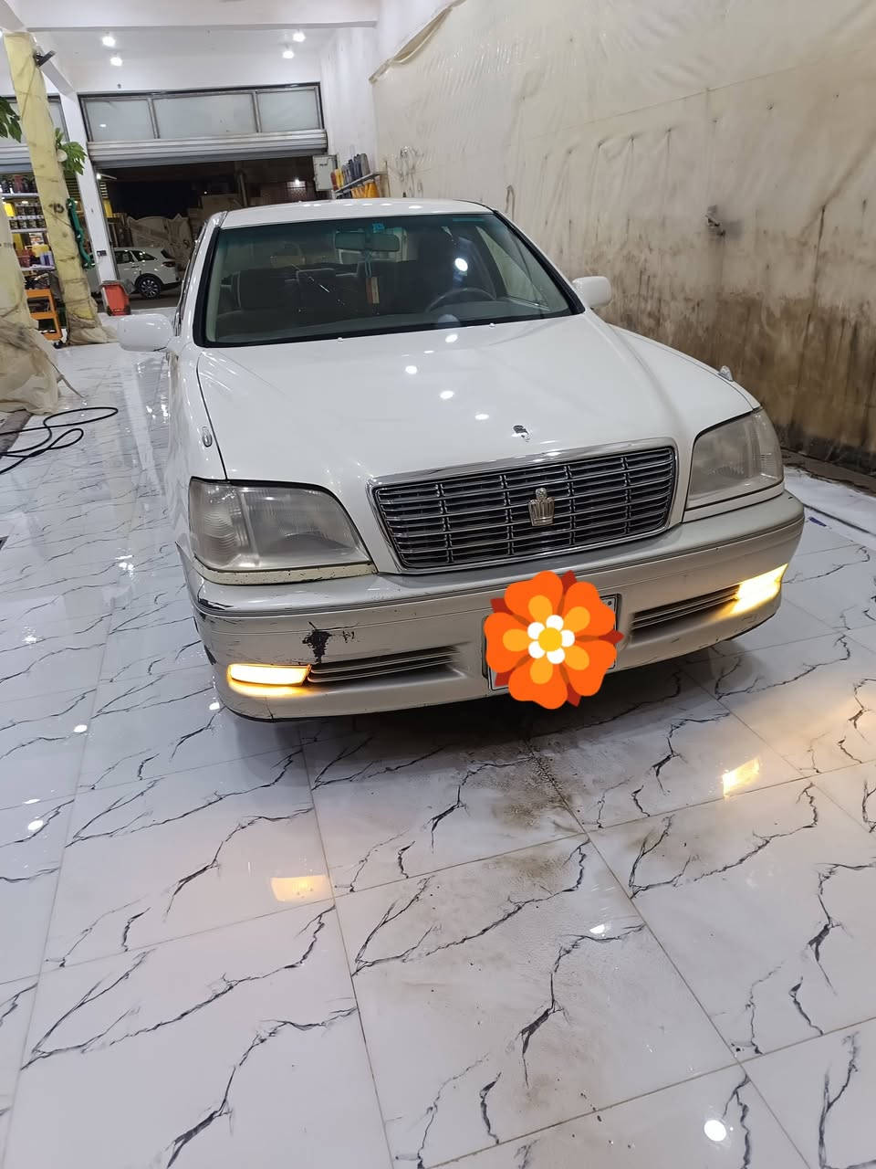 سلام عليكم ملكه ادوات موديل 2001 متومه اربيل شاصي وجاهزه سياره باتري جديد دخول جديد  
كصه جنطه مكاني ناصريه مركز السعر 36 وبيه مجال رقم ***********
