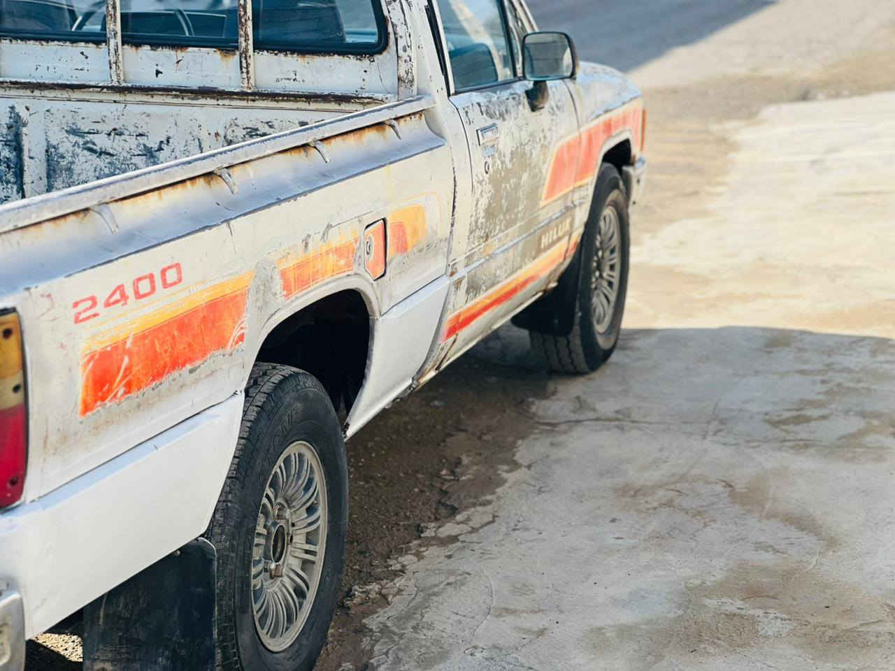 تويوتا ١٩٨٨ بسمي محرك كير اكسل مكفولات شاصي مكفول من الاخياس [كير ٥نمر]سعر ٤٨ [***********/ ***********]تخم ويل +تخم إطار جديد العنوان ديالى المقدادية
