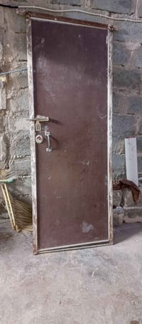 باب فايبر • ٧٠×١٨٥ • الشهداء
