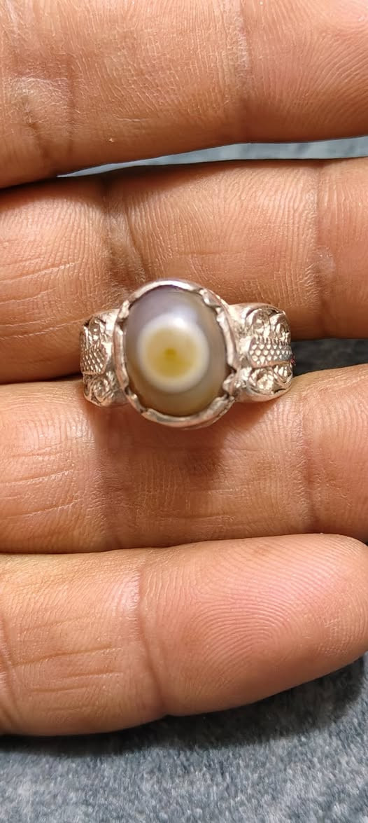 سلام عليكم
محابس سليماني قديم وذمة من النوادر 
الي يحب يتواصل وياي على رقم
***********
