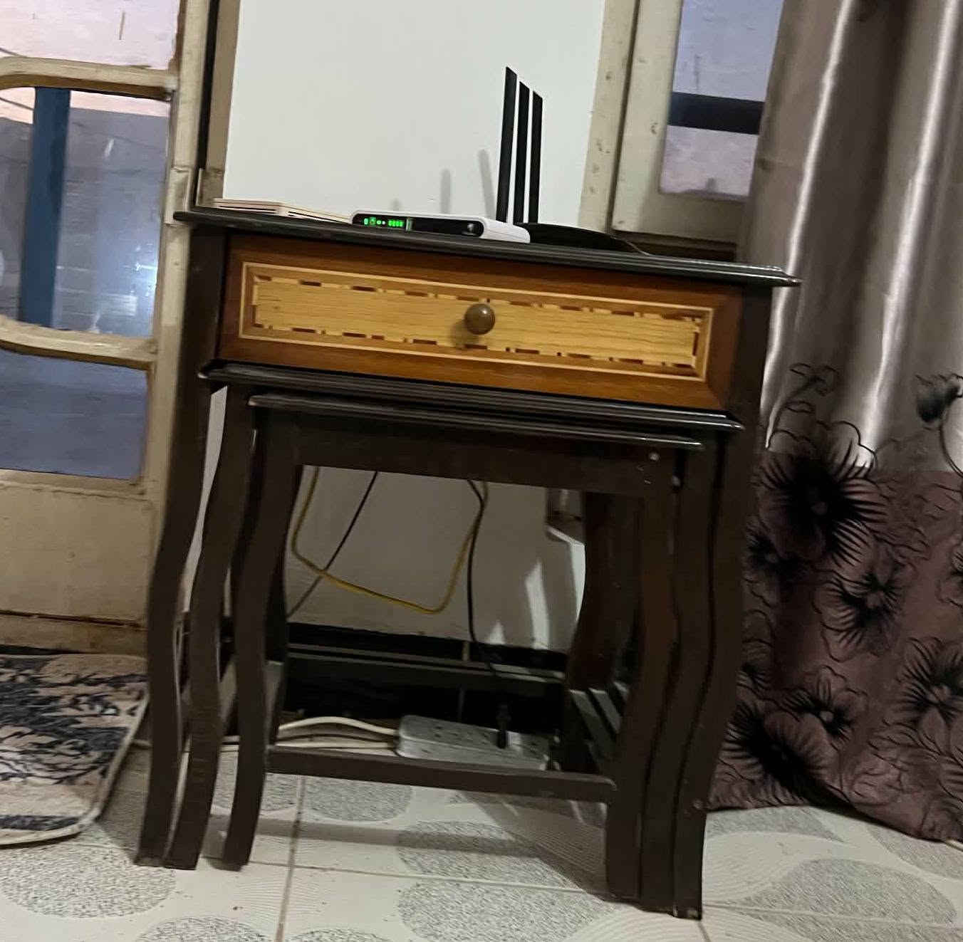 السلام عليكم
تتوفر غراض تصفية بيت نضيفه

كنتور ثلاث ابواب تسكام خشب ثقيل 
سعره ١٠٠ قفل

ماطور اطفال شحن
سعره ١٠٠قفل

ميز مكتبي جديد غير مستخدم 
سعره ١١٠قفل

جهاز تركيب رموش جديد
سعر ٢٠٠قفل

طباخ كريازي مصري 
سعر ٢٨٥قفل

ماصات عدد ٣
سعر ٥٠

العنوان المحاويل
 
الشراي يتفضل خاص


**إذا كنت صاحب هذا الإعلان وتريد حذفه لأي سبب، رجاءا أرسل رسالة إلى الدعم الفني**