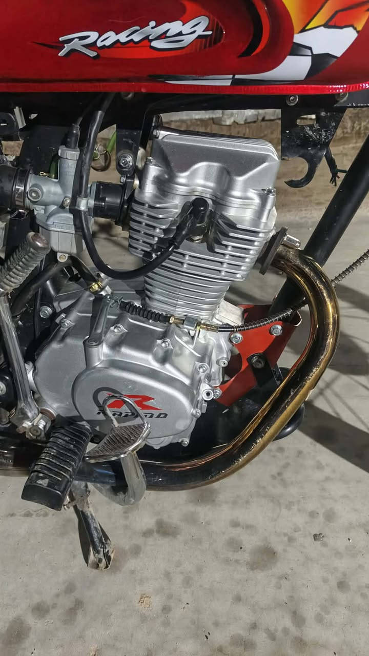 سلام عليكم مطور لبيع موديل 25 رابيدو ما مفتوح سعر 550بي مجال لطيبين رقم موبايل ***********
