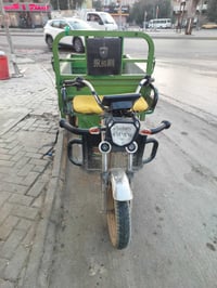 دراجة كهربائية • الحجم الوسط • بطاريات فول