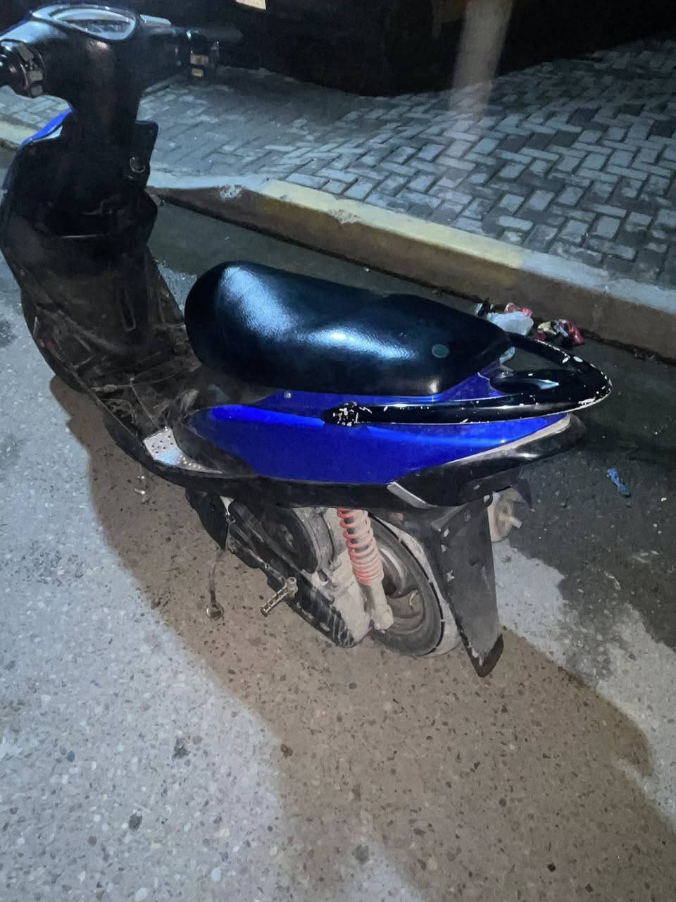 إسلام عليكم دراجه ماكس اللبيع ***********
