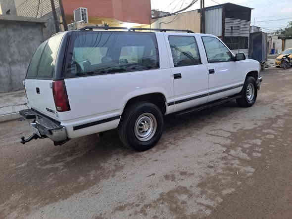 السلام عليكم جمسي للبيع مديل ٩٦ مكينه ٣٥٠ عنكبوت كير ١٠٠٠ بغداد مشروع وطني  رقم دولي  سيارة جاهزة بس المكينة خشنة  العنوان بغداد السعر ٥٠ ورقة وبيهة مجال الاتصال على الرقم ***********
