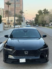 هوندا اكورد هايبرد 2025 سبورت  لون أسوده طبت على كمرك جديد السعر على ا...