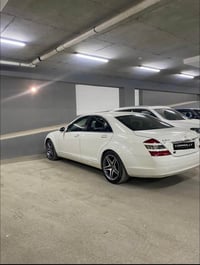 مرسيدس s350 2006 w221 رقم سليمانيه بسمي تحويل ثاني يوم  - لون غرفة اسو...