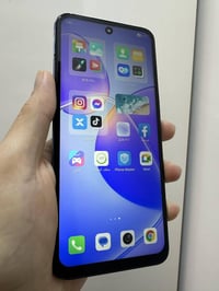 انفنكس هوت 12 بلي • ٦٤ جيجا • زجاج الكاميرا واقع